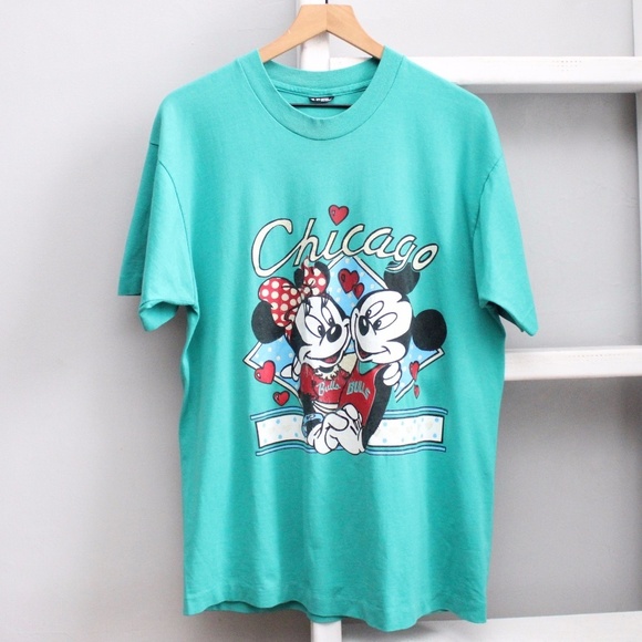 Disney Tops - Mickey Minnie Mouse Chicago Bulls Vintage Disney Screenprint T-Shirt Size XL